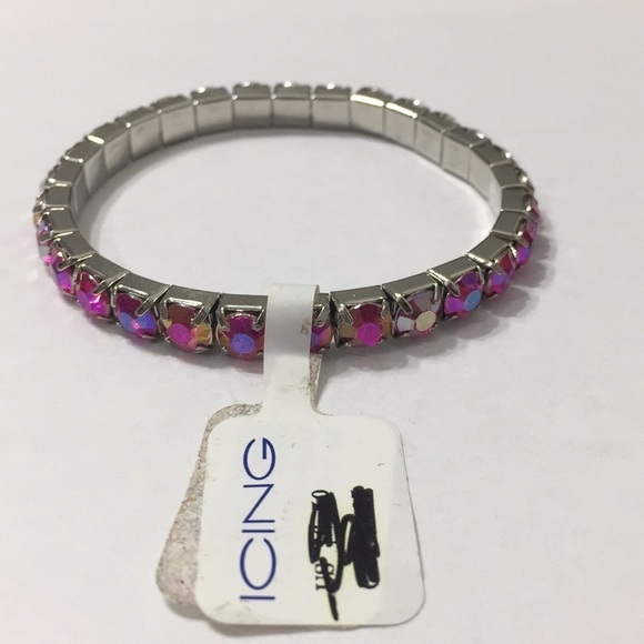 Icing Pink Diamond Stretch Bracelet - Picture 1 of 3